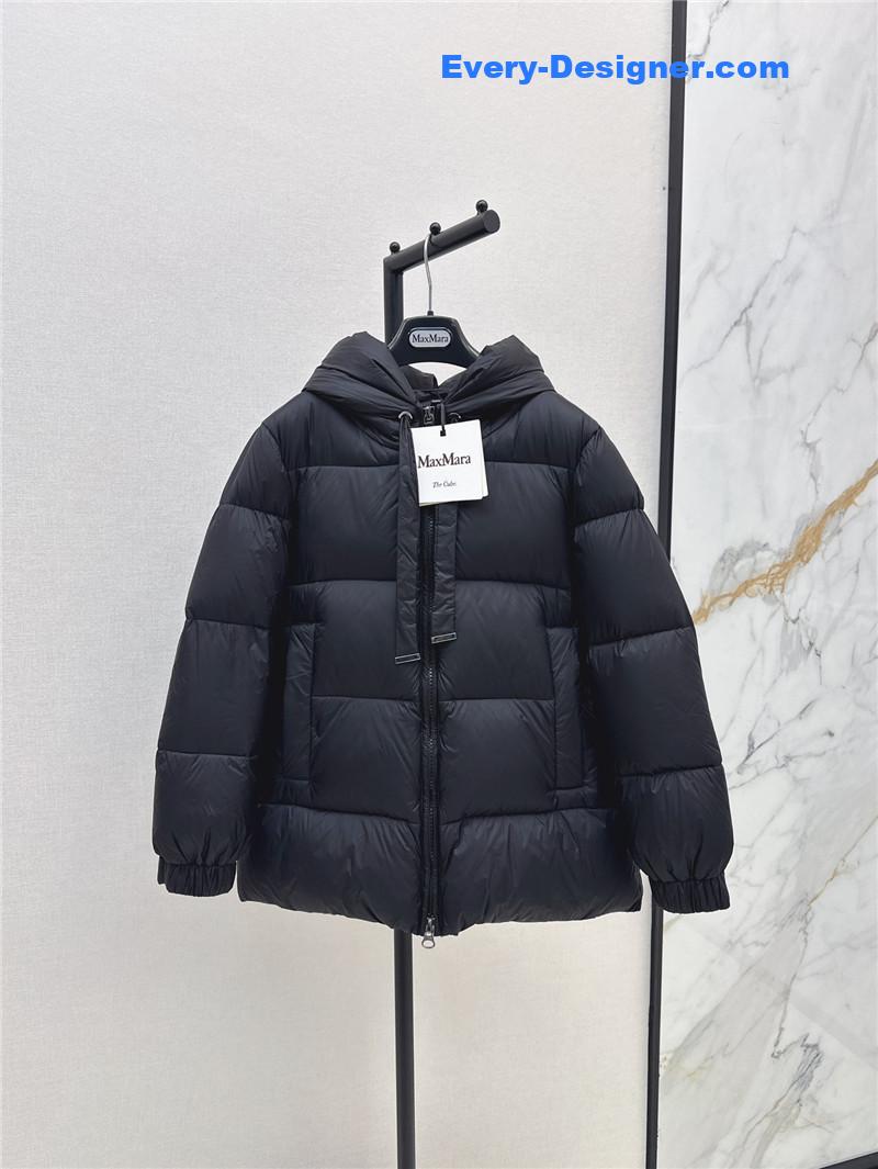 Vanitoo mid-length hooded down jacket replica clothing