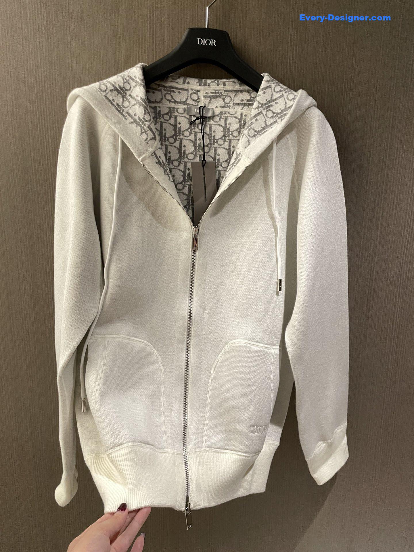 D10r icons double-sided zip hoodie white