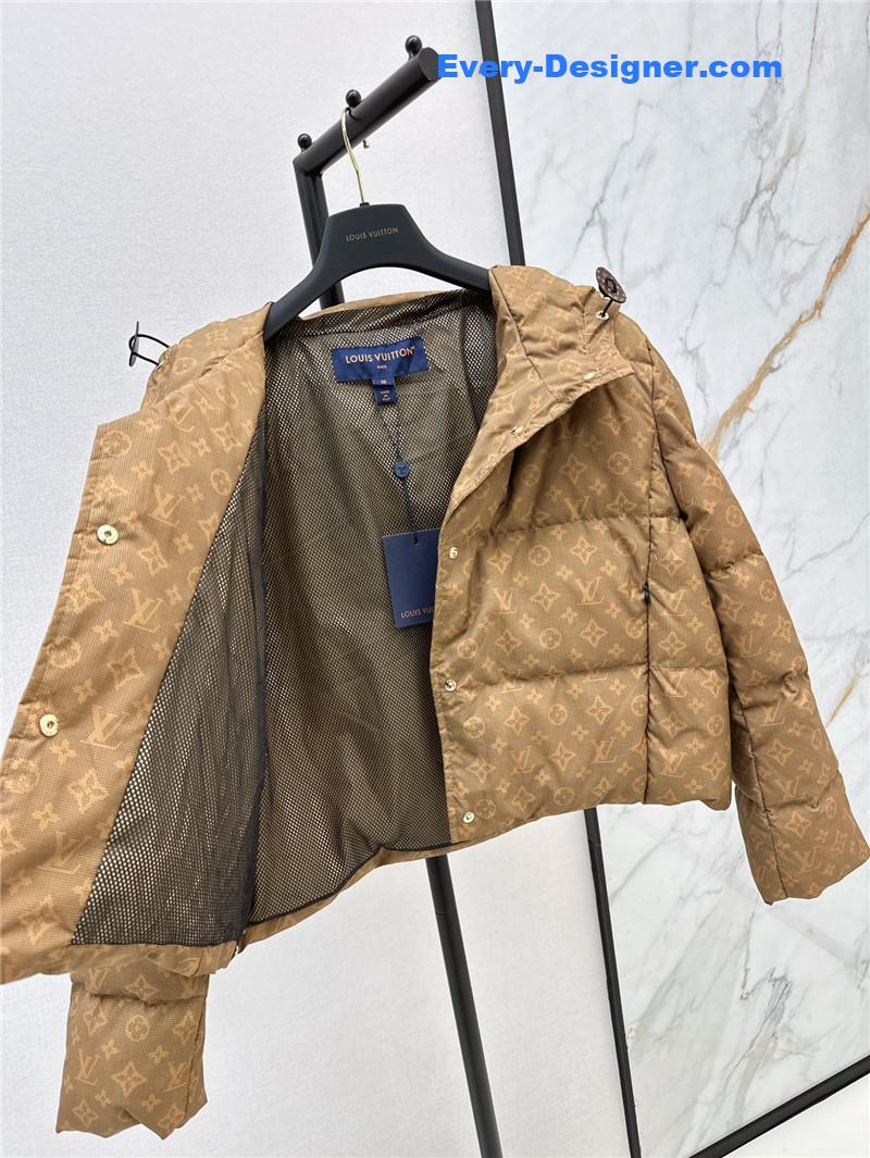 l0vis Vvtt0n lv hooded down jacket