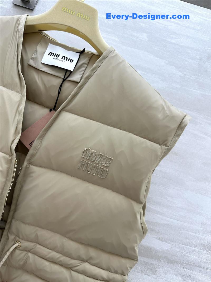 M1um1u waist down vest