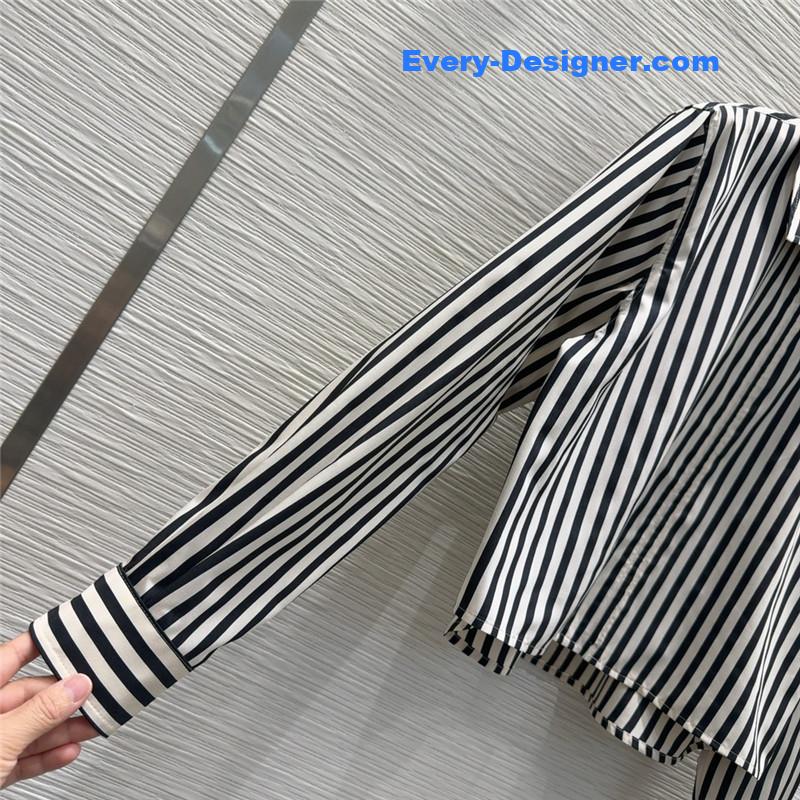 M1um1u long sleeve shirt