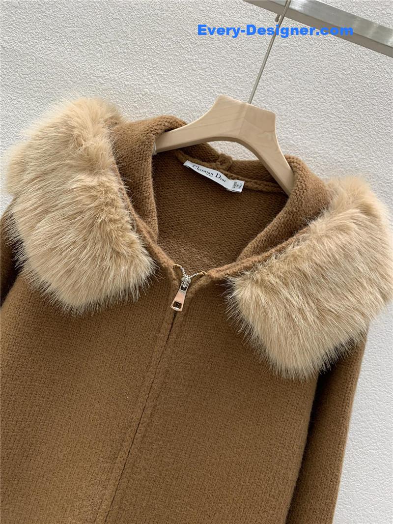 D10r fur zip-up hooded cardigan brown
