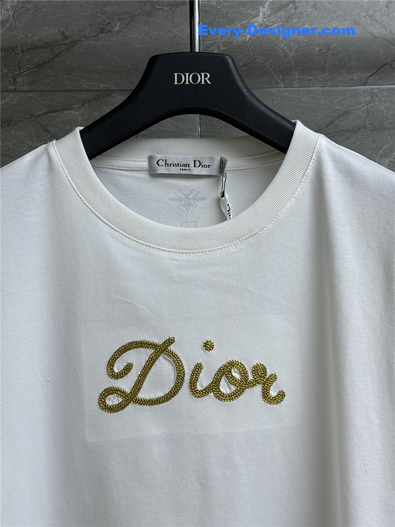 D10r gold thread embroidered t-shirt