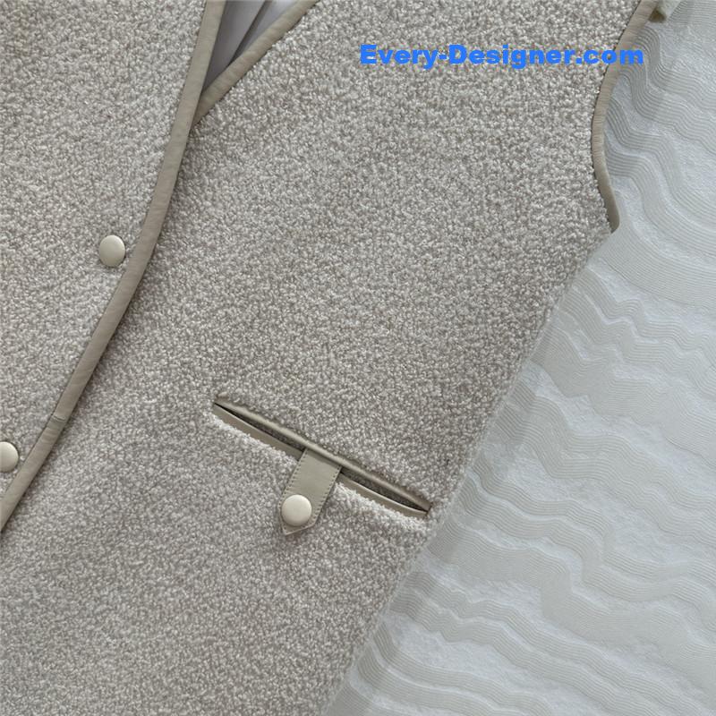 Pra*a wool vest