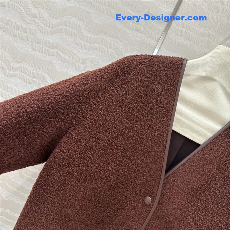 Pra*a wool coat