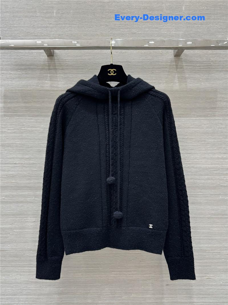 Ch**el hooded knitted sweater navy