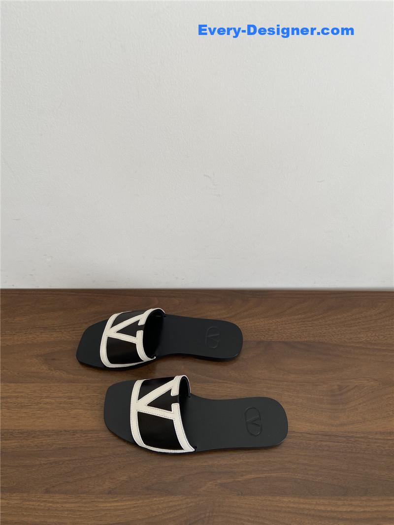 Va1e*ntin0 viva s*perstar nappa slides white/black