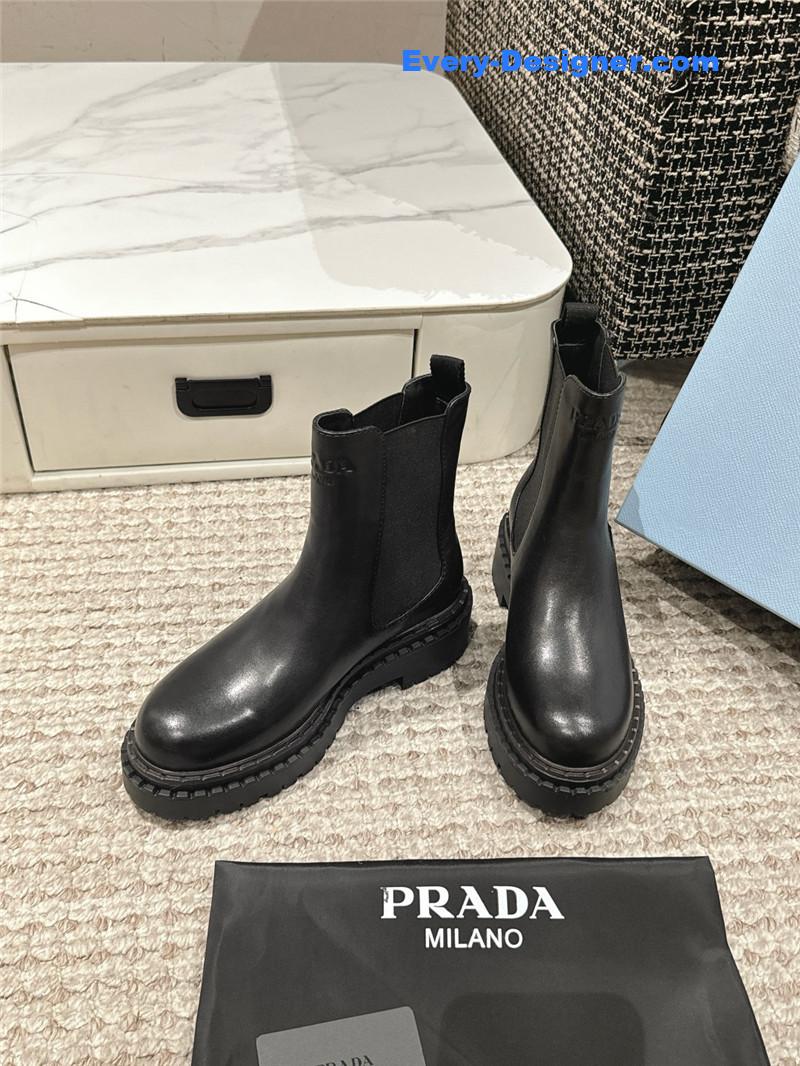 Pra*a leather chelsea boots