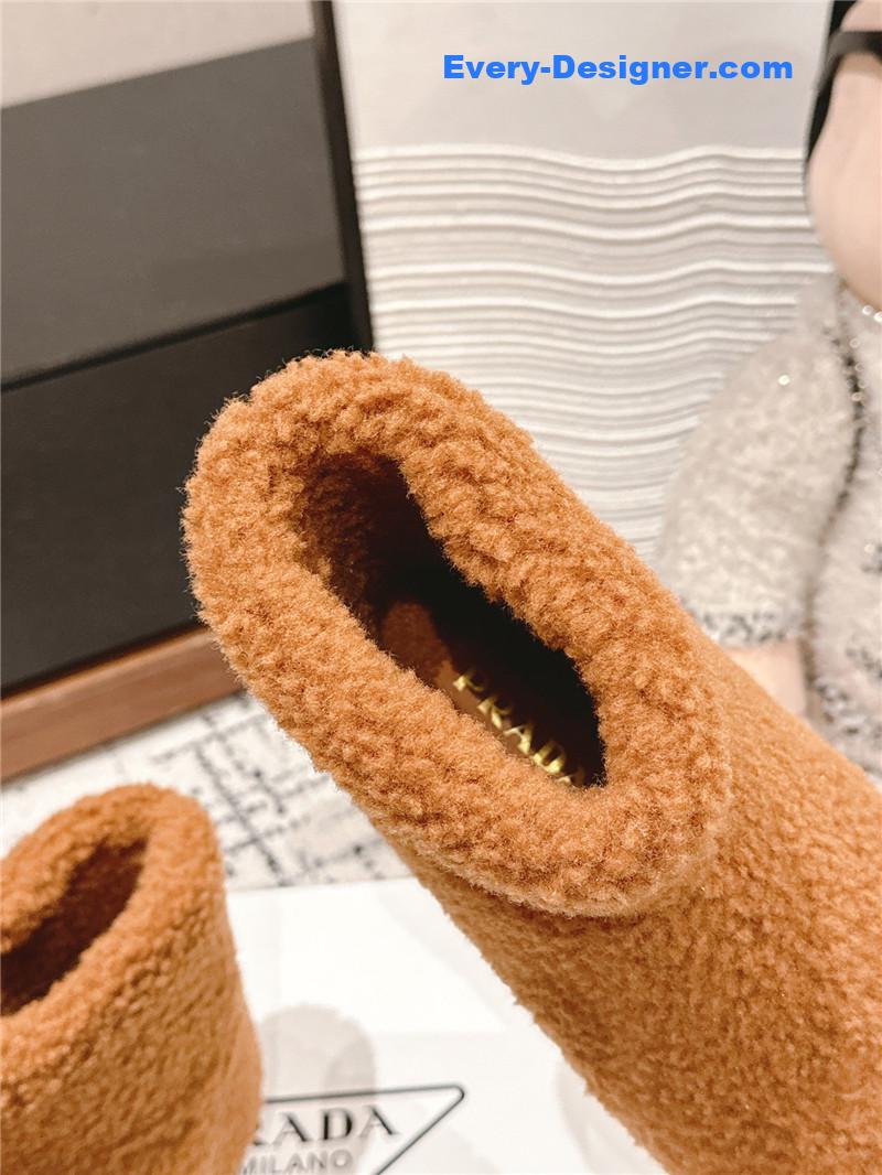 Pra*a shearling booties in brown