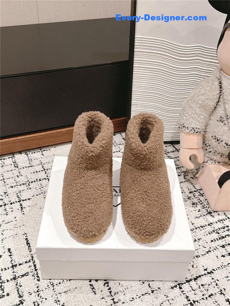Pra*a brown shearling booties