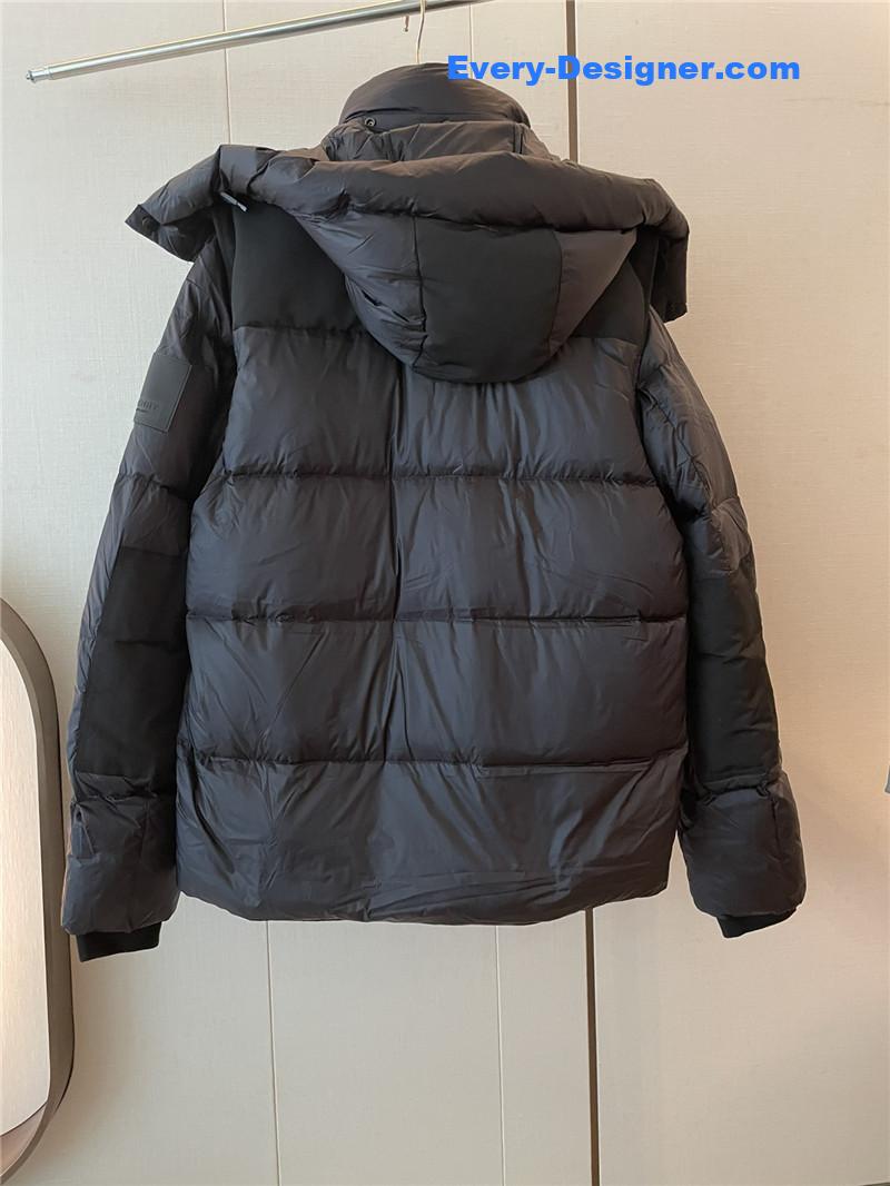 Bv*b*rry convertible down jacket