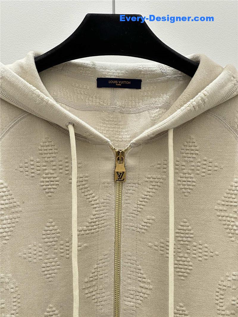 l0vis Vvtt0n lv cardigan jacket