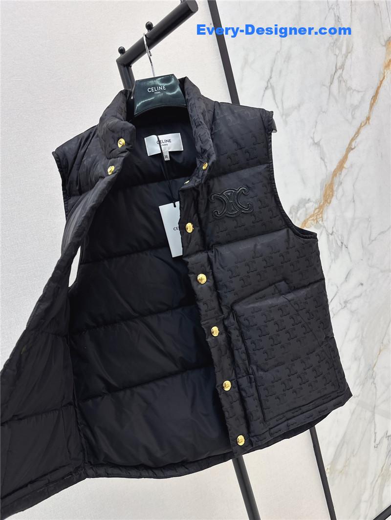 Ce1i*e stand collar down vest