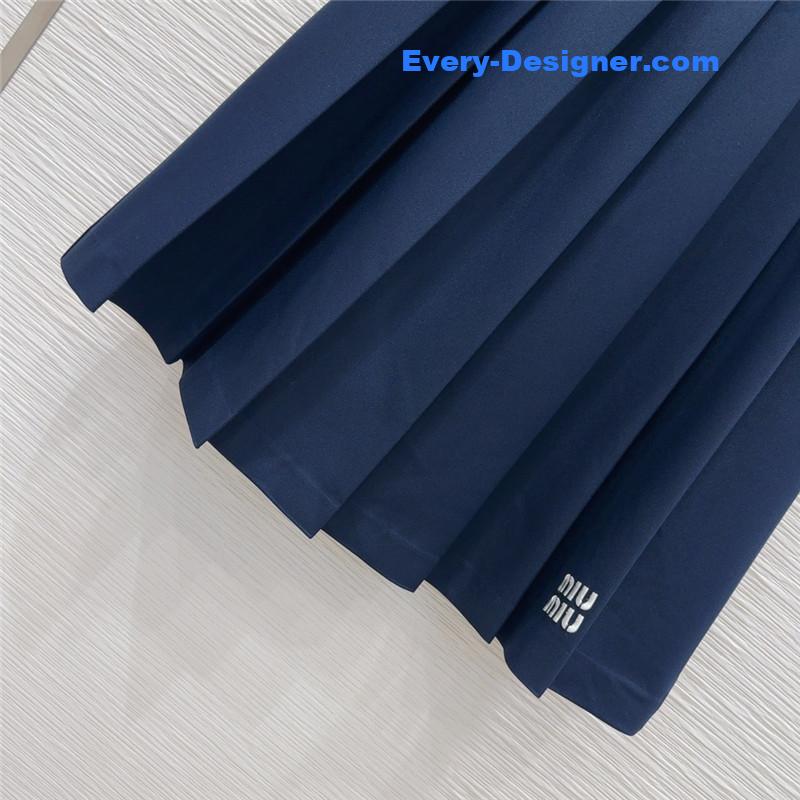 M1um1u new skirt