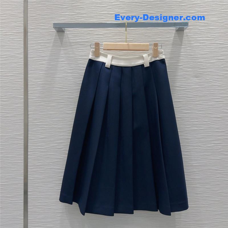 M1um1u new skirt