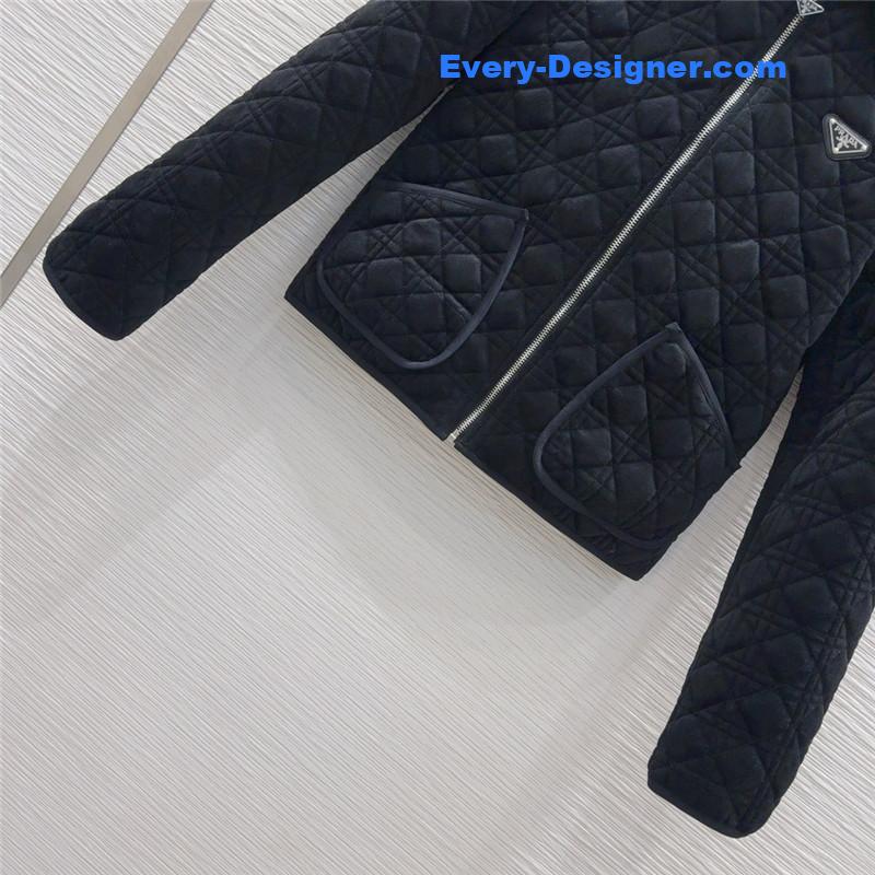 Pra*a new coat