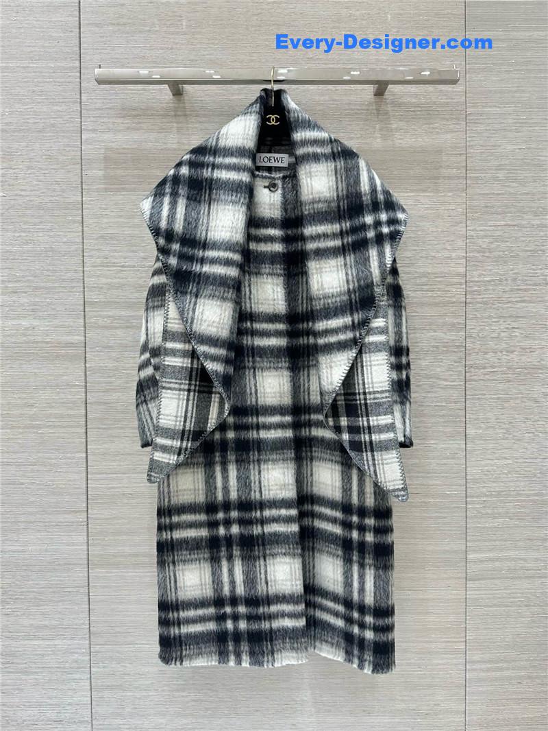 L0ew* check coat