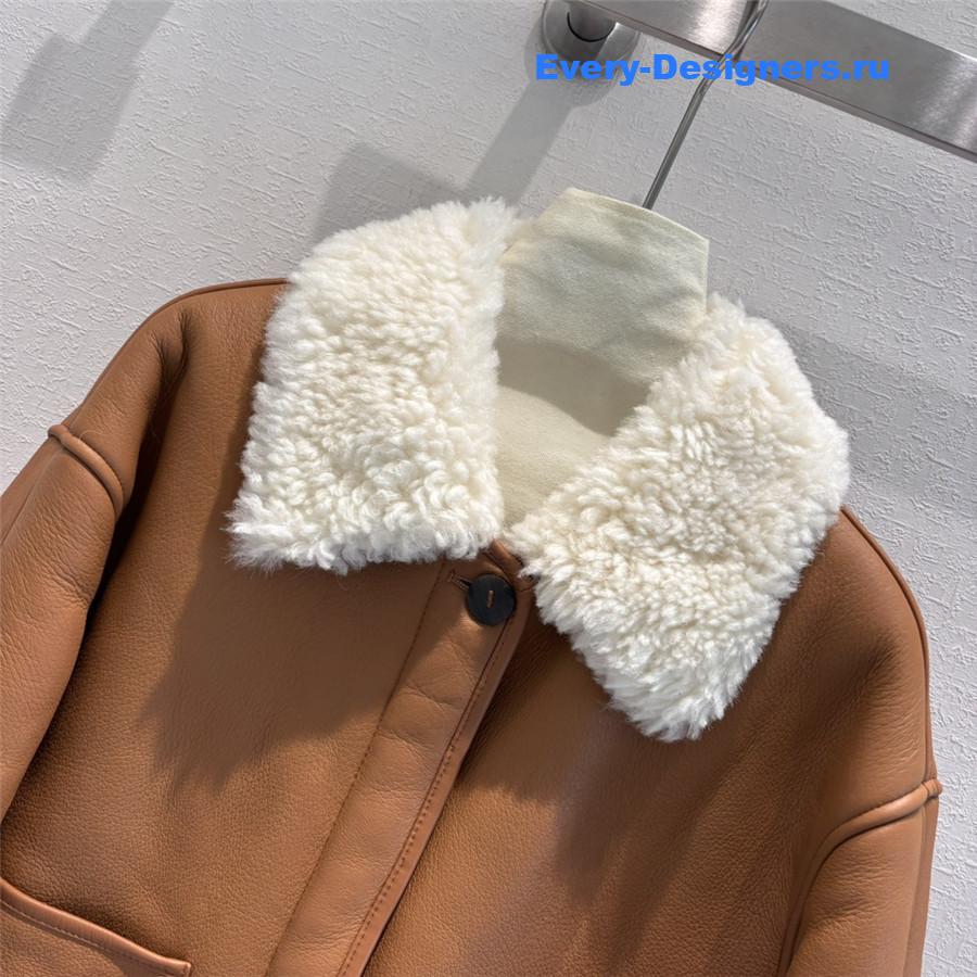 L0ew* fur coat