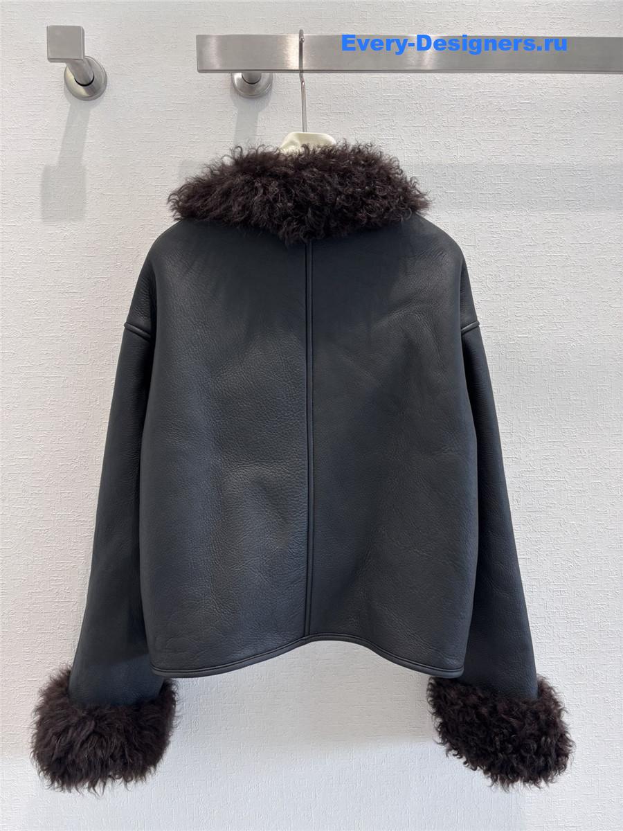 L0ew* fur coat