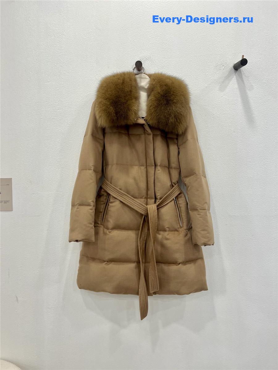 L0r0 P1ana fox fur collar down jacket
