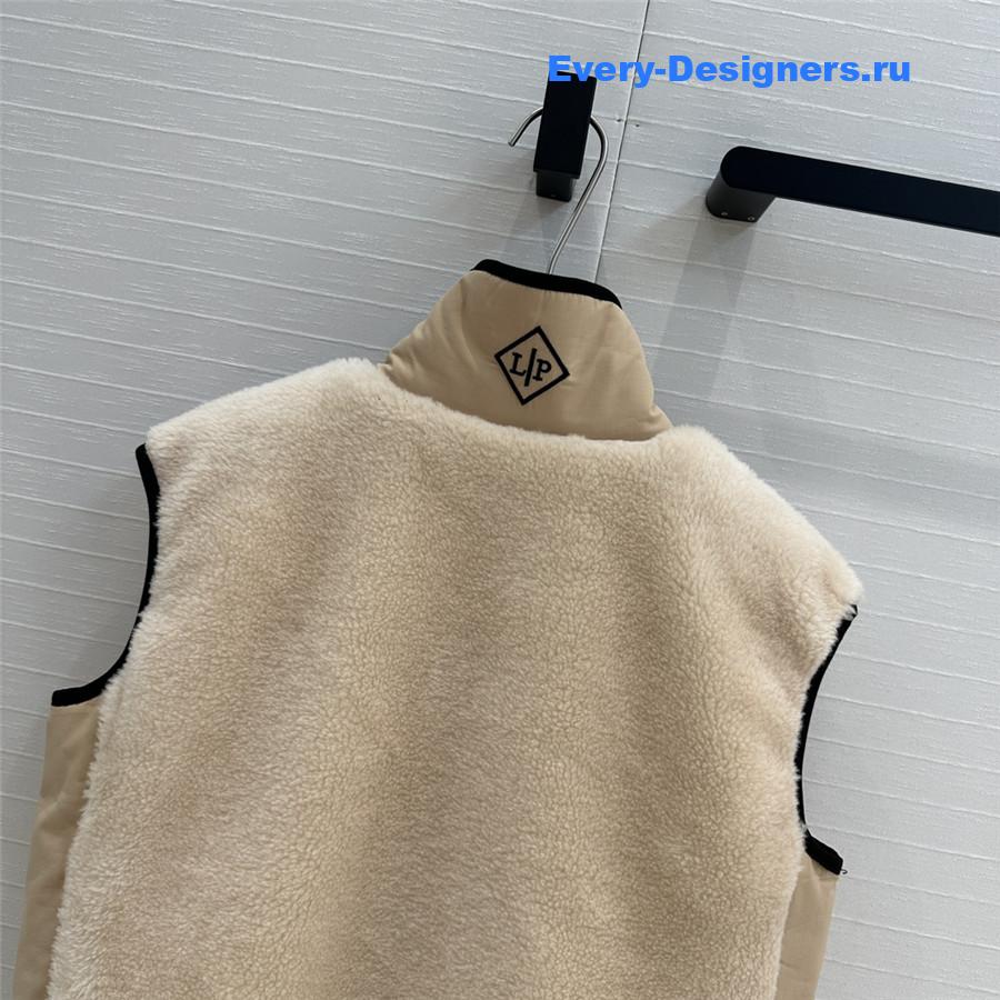 L0r0 P1ana popular vest jacket