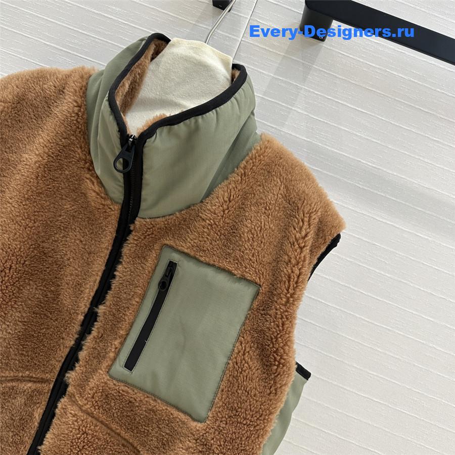 L0r0 P1ana popular vest jacket