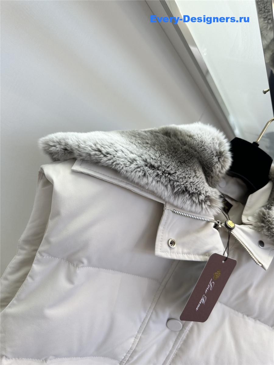 L0r0 P1ana white goose down vest
