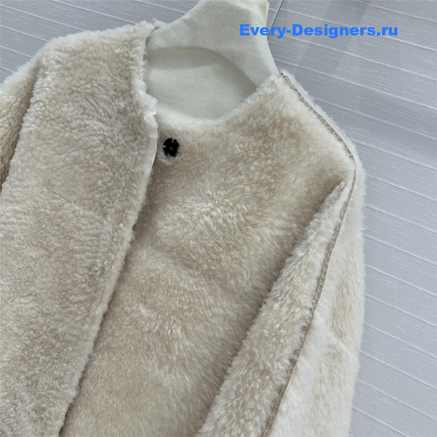 Vanitoo shearling coat