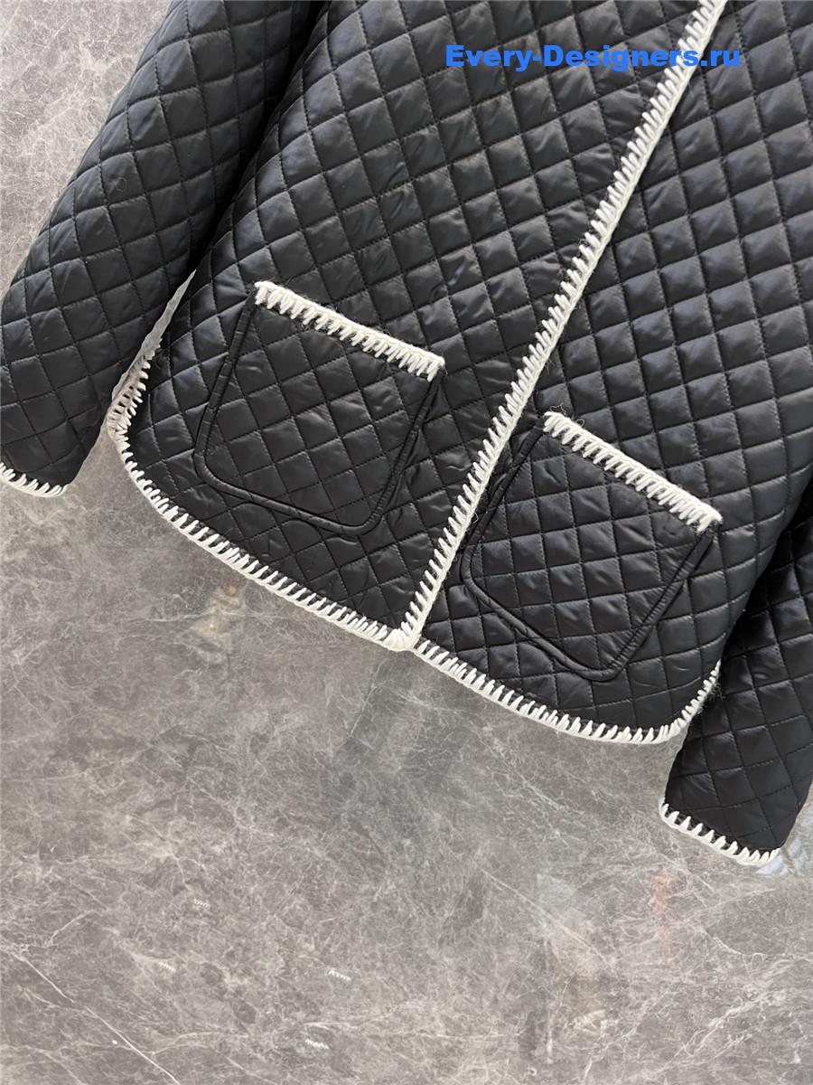 cc D1am0nd quilted jacket