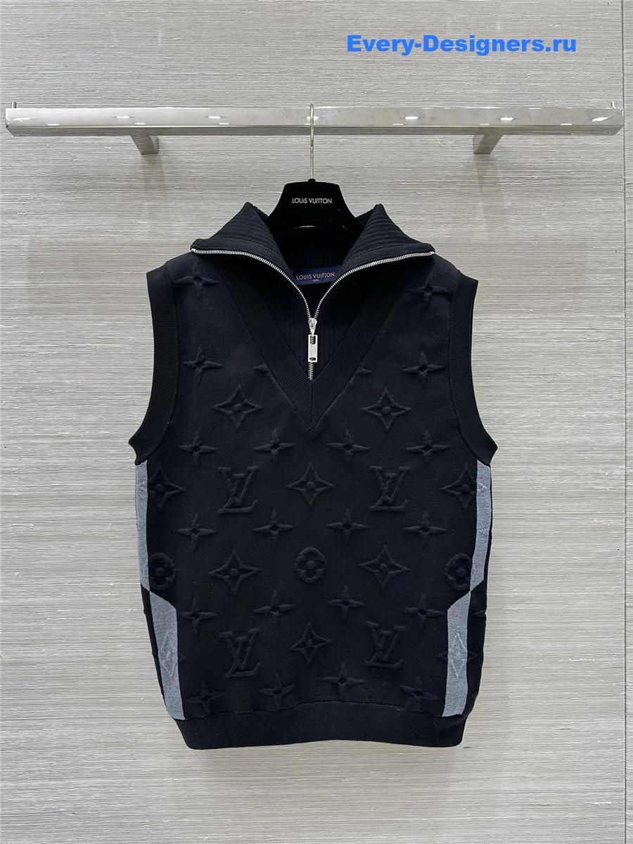 l0vis Vvtt0n lv knitted vest top