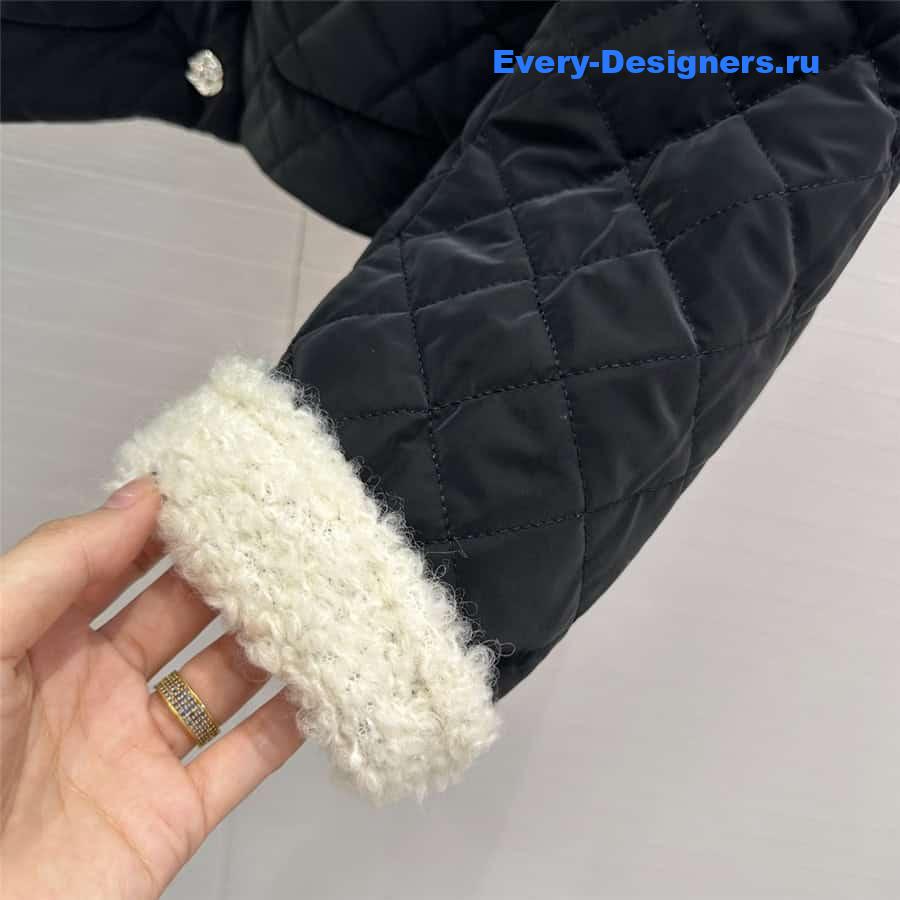 CC padded lapel jacket