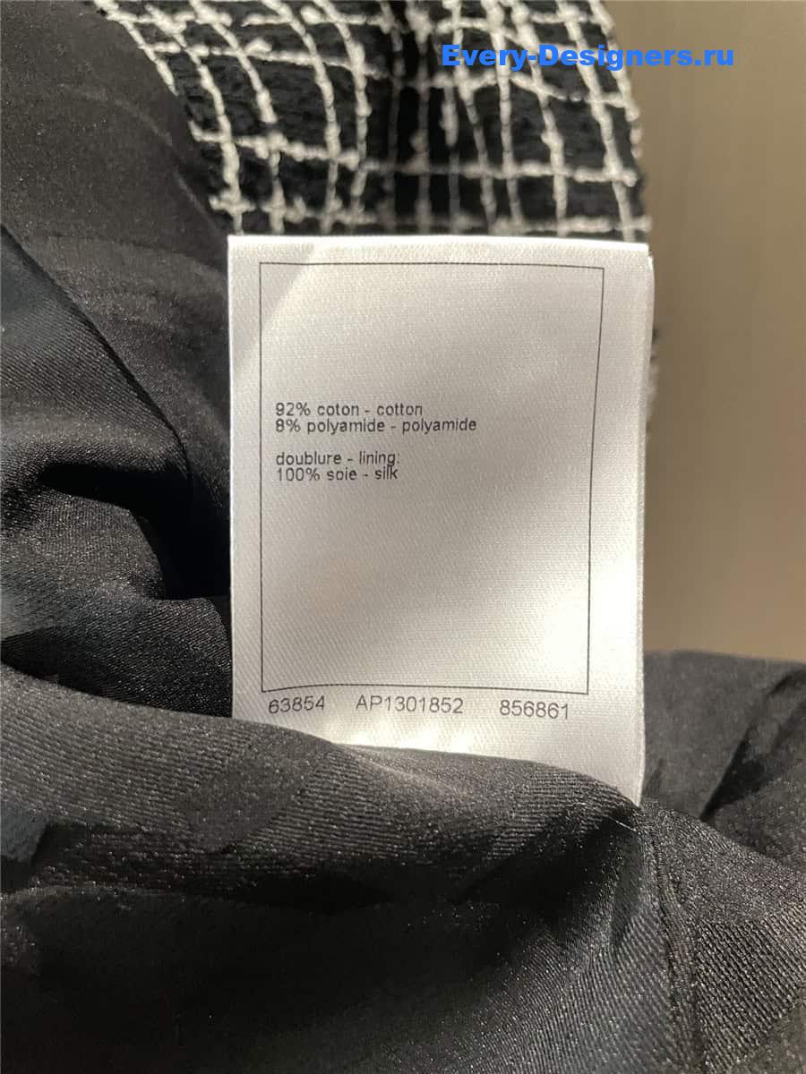 CC black and white check jacket