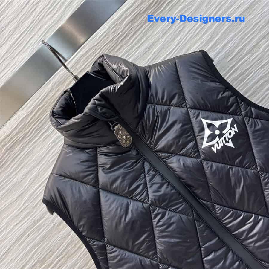 l0vis Vvtt0n lv quilted vest zipper jacket