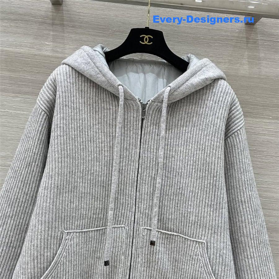 Vanitoo hooded goose down jacket