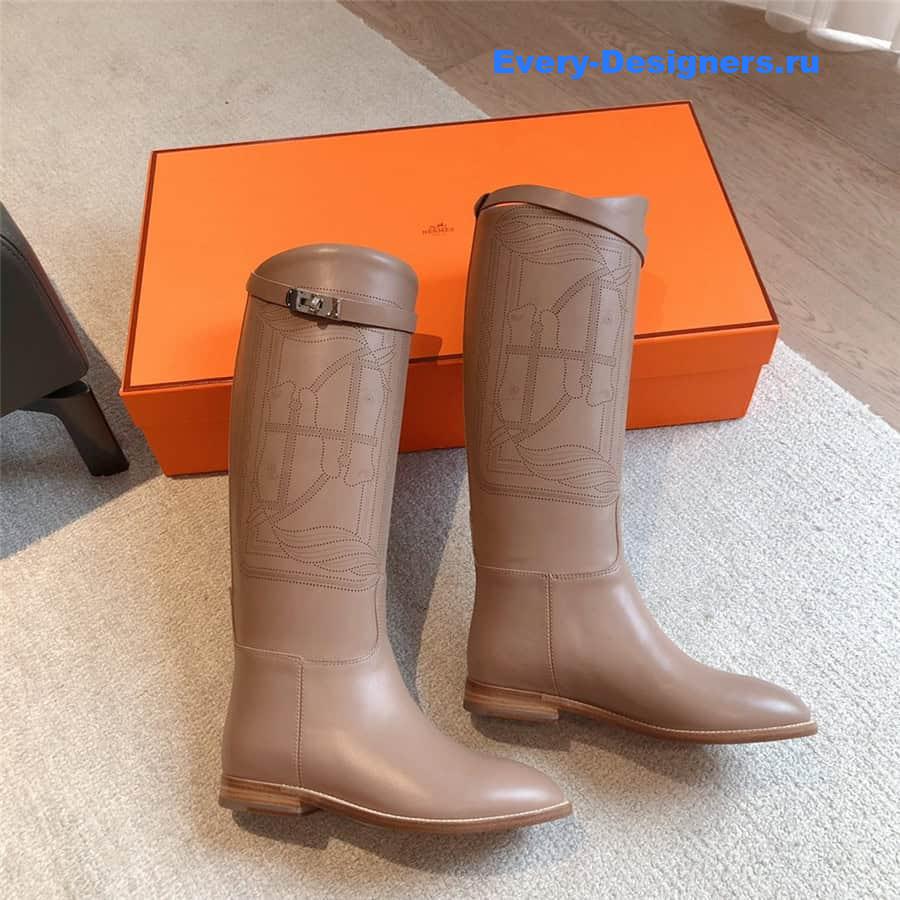 H**me5 logo jumping boots