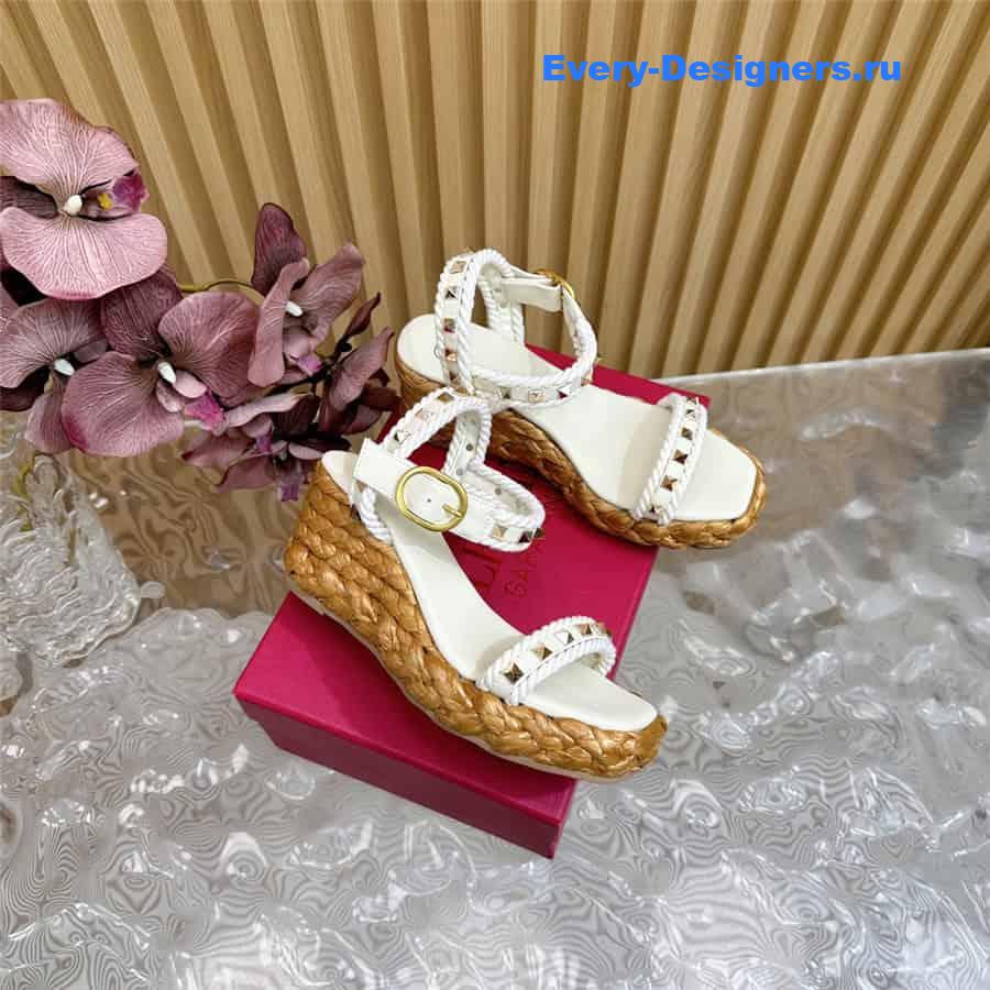 Va1e*ntin0 rockstud white wedge calfskin sandals