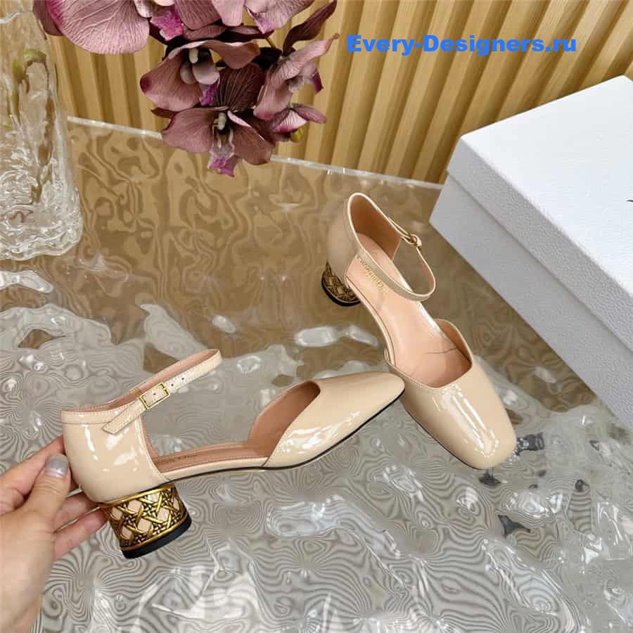 jolie D10r nude patent calfskin pumps