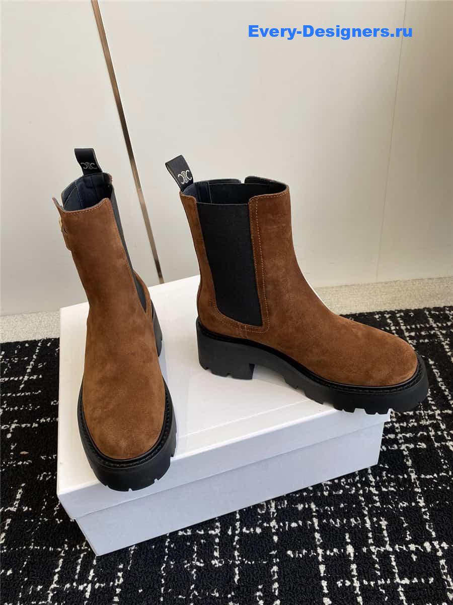 Ce1i*e brown suede chelsea boots