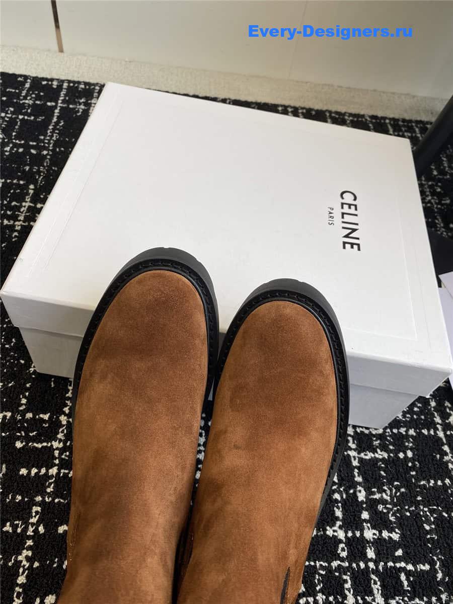 Ce1i*e brown suede chelsea boots