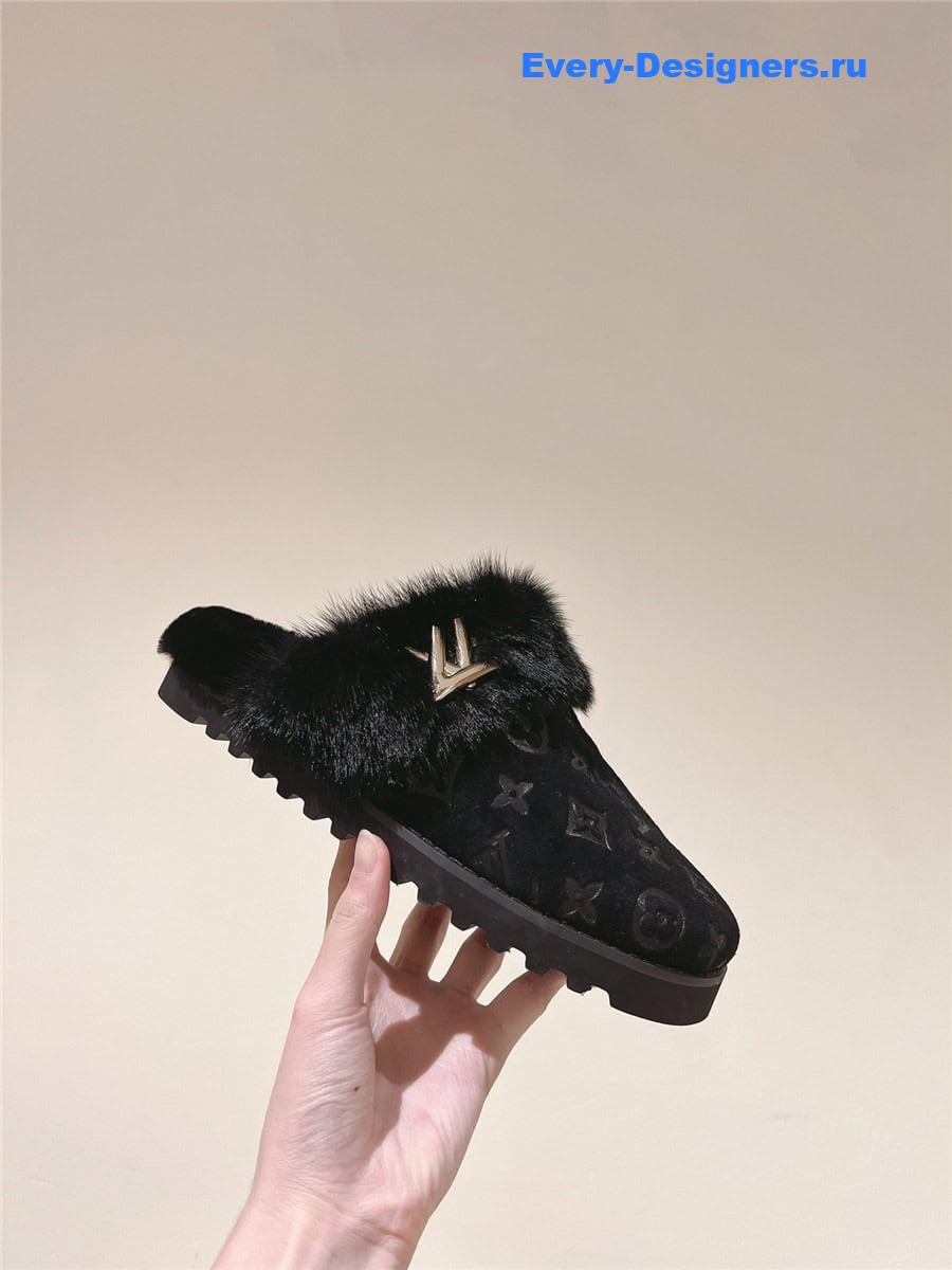l0vis Vvtt0n lv flat mink slippers