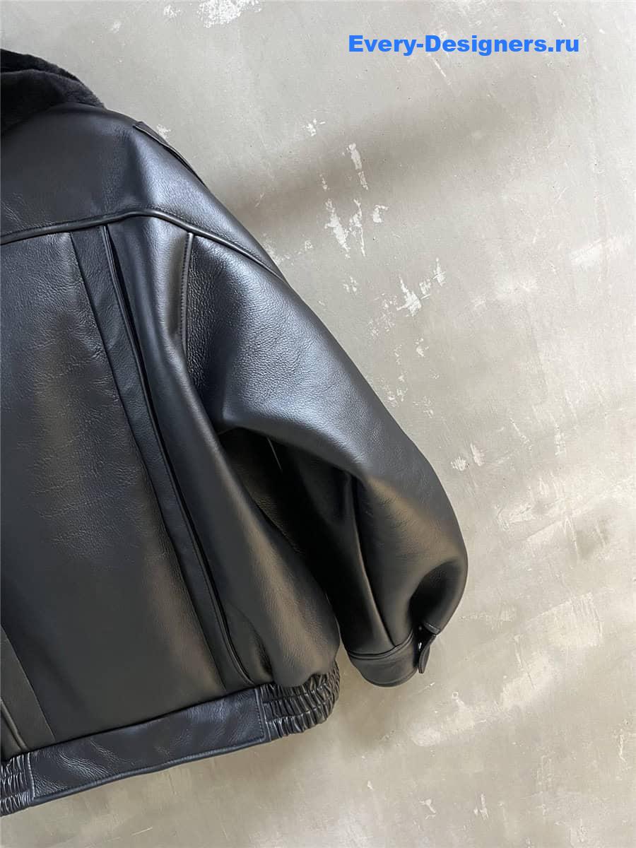 Y51 fur coat