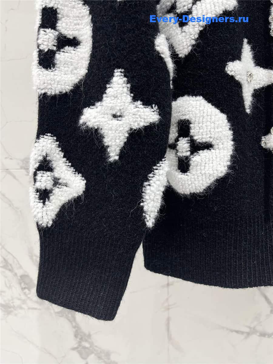 l0vis Vvtt0n lv hooded knitted jacket
