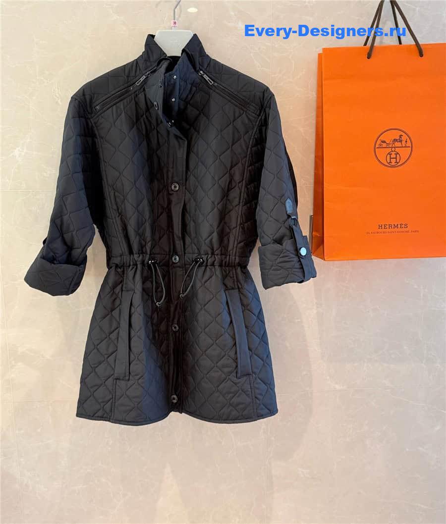 H**me5 waist-length cotton coat