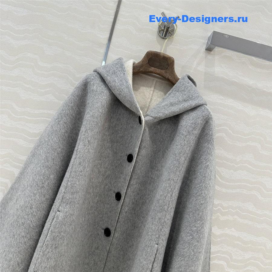 L0r0 P1ana cashmere cape