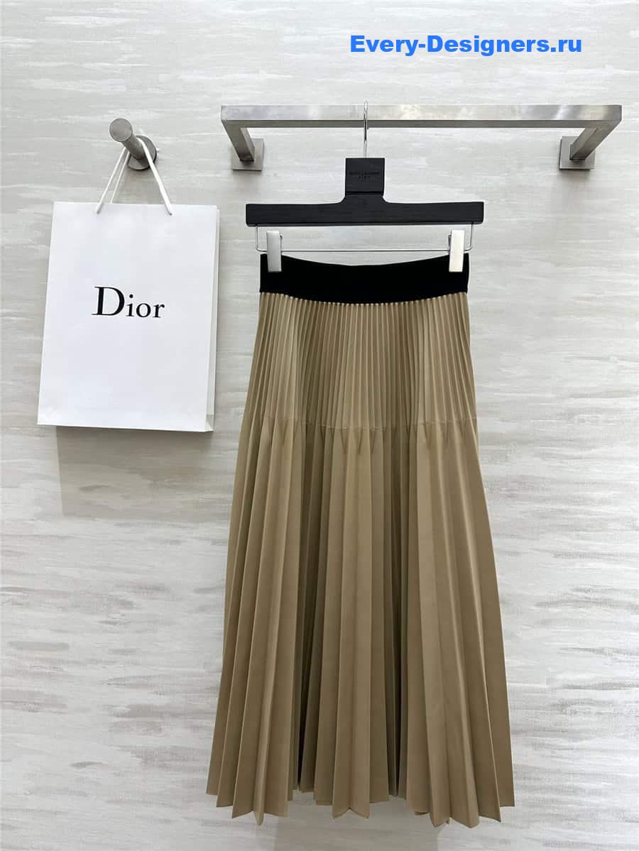 D10r pleated high waist leather skirt