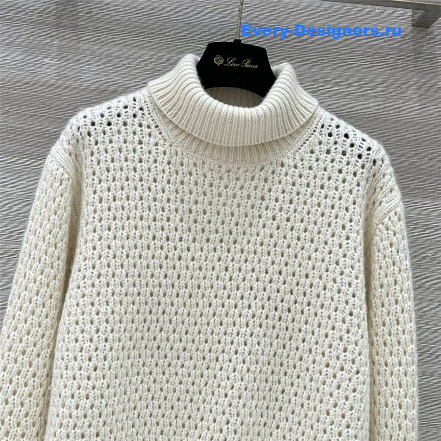 L0r0 P1ana hollow crochet turtleneck top