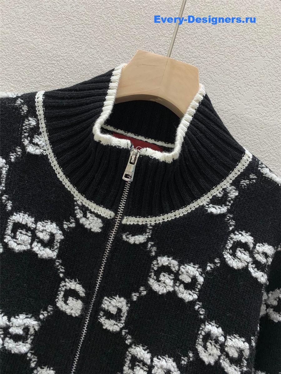 Gvc*1 stitch jacquard cardigan in black
