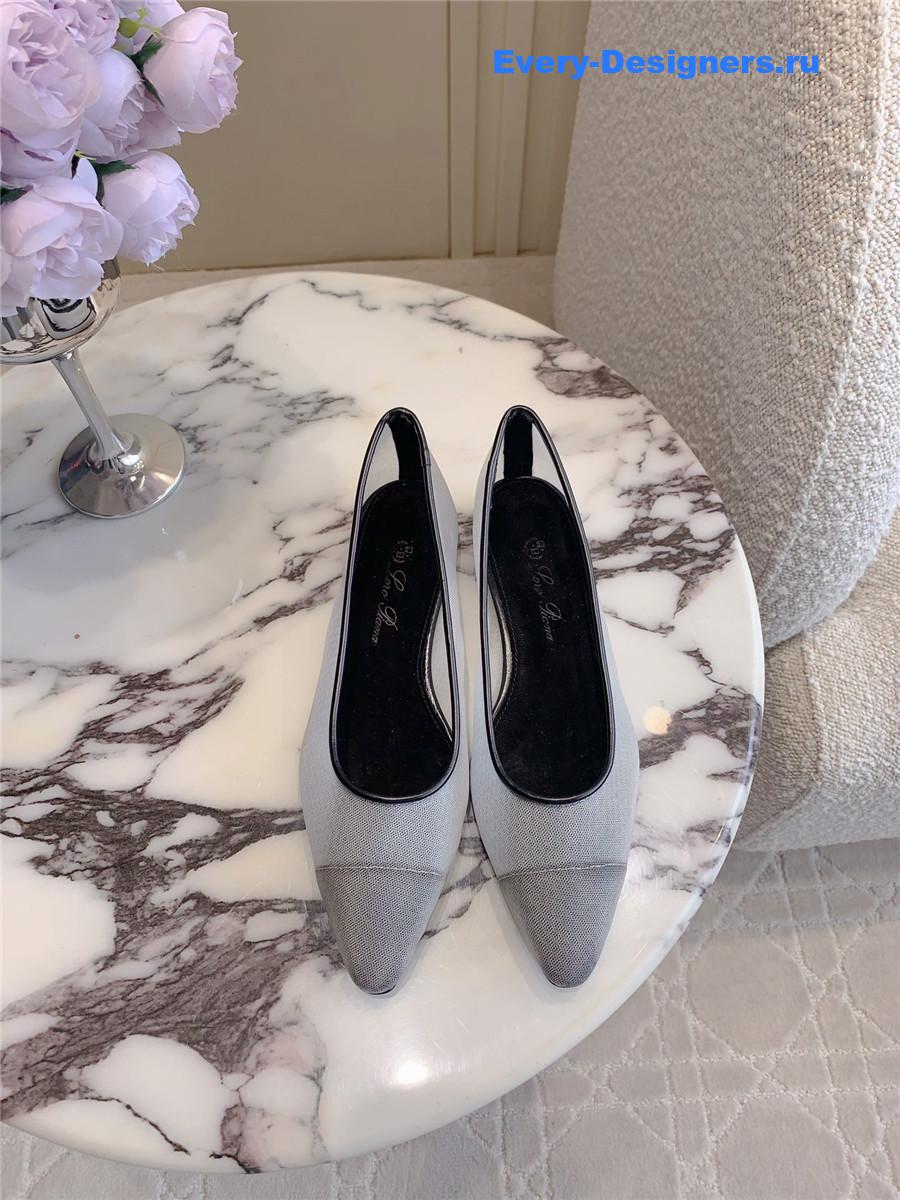 L0r0 P1ana primula ballet flat in ash-grey microfibre