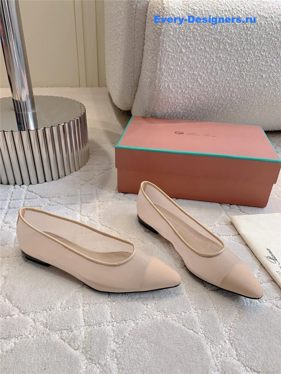 L0r0 P1ana primula ballet flat in beige microfibre