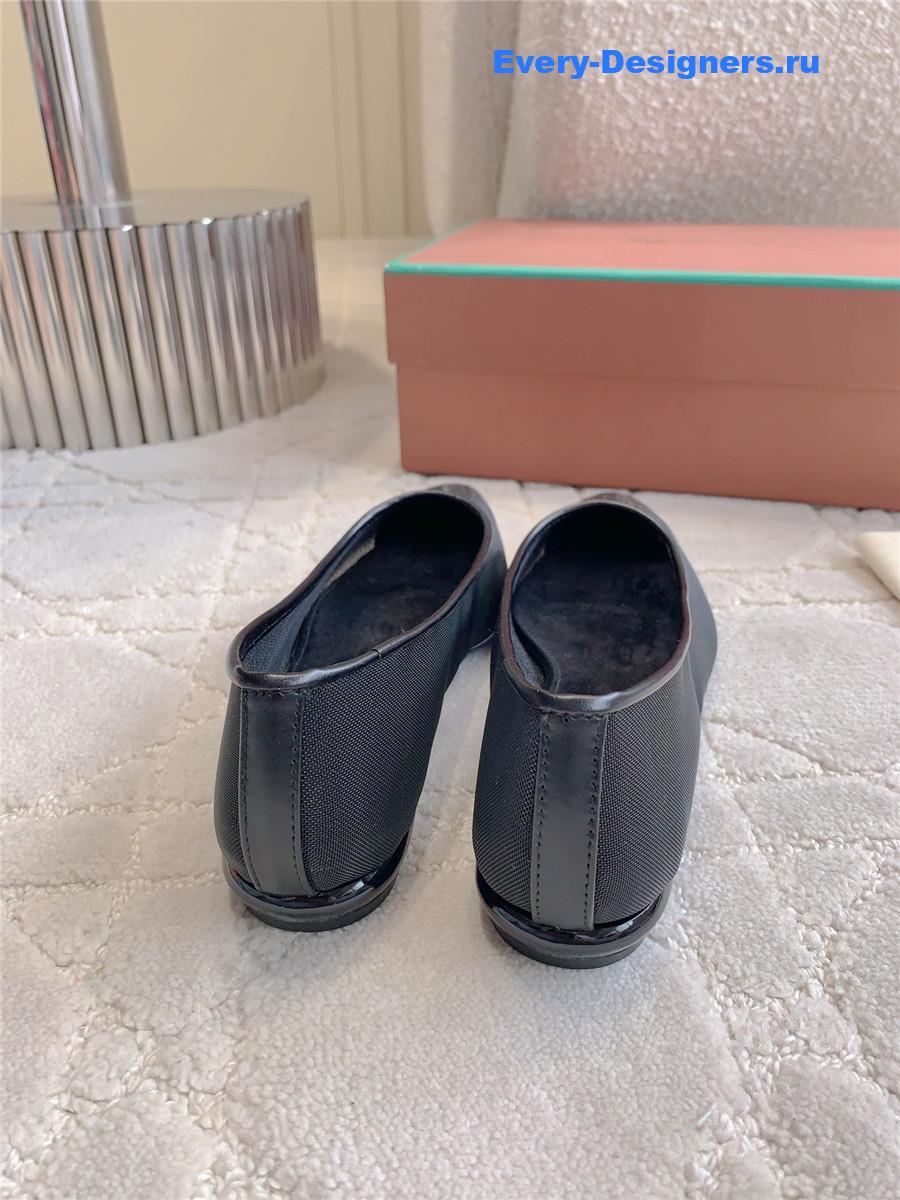 L0r0 P1ana primula ballet flat in microfibre black